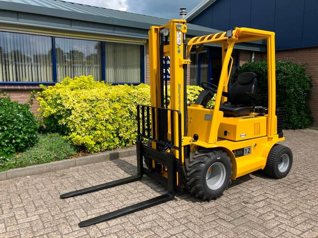 Eurotrac AGRI 12 - Вилушкар: слика 1 Eurotrac AGRI 12 - Вилушкар: слика 1