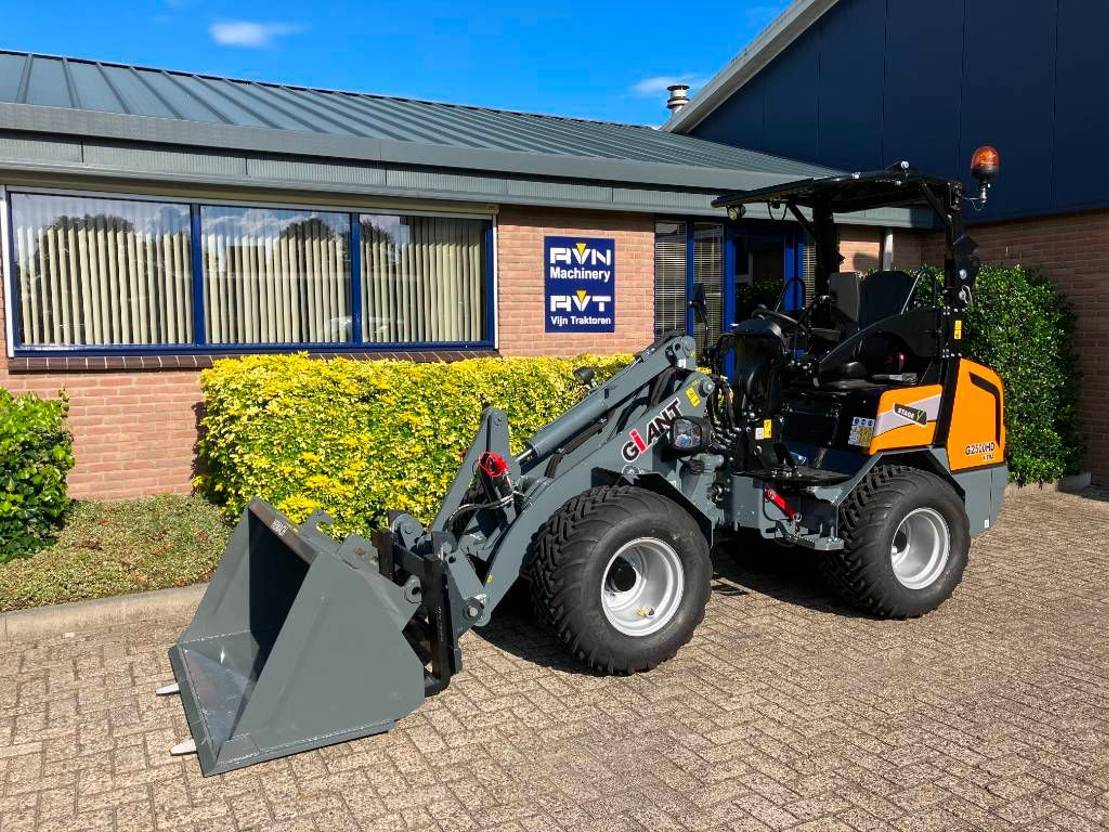 Giant G2500 HD X-Tra - Натоварувач на тркала: слика 2 Giant G2500 HD X-Tra - Натоварувач на тркала: слика 2