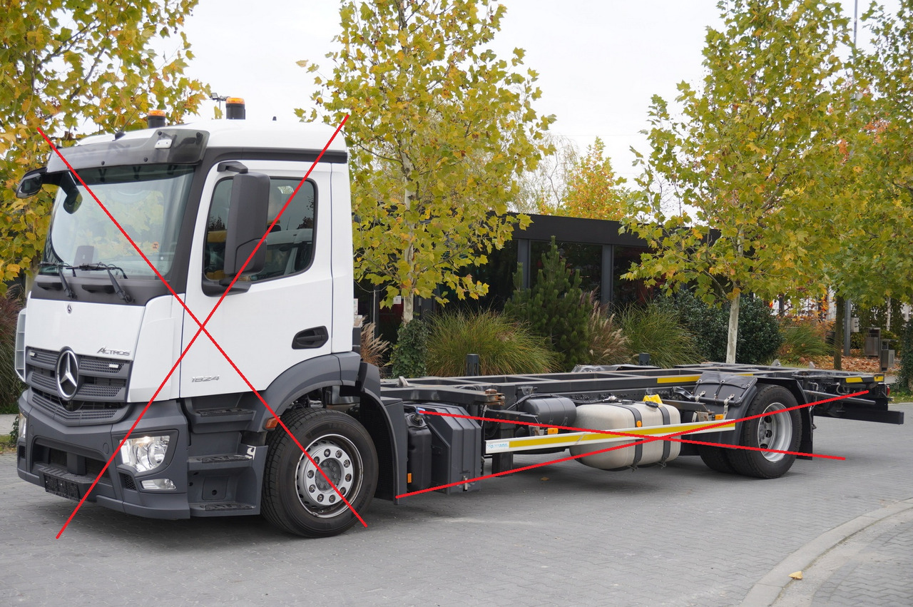 BDF construction lifted hydraulically by 50 cm - Рамка/ Шасија: слика 2 BDF construction lifted hydraulically by 50 cm - Рамка/ Шасија: слика 2