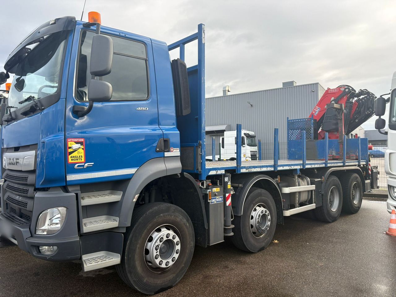 DAF CF 480 8x4 E6 / Fassi F315A.2.26 crane / flatbedCF 480 8x4 E6 / Fassi F315A.2.26 crane / flatbed - Камион со кран, Камион со кран: слика 3 DAF CF 480 8x4 E6 / Fassi F315A.2.26 crane / flatbedCF 480 8x4 E6 / Fassi F315A.2.26 crane / flatbed - Камион со кран, Камион со кран: слика 3