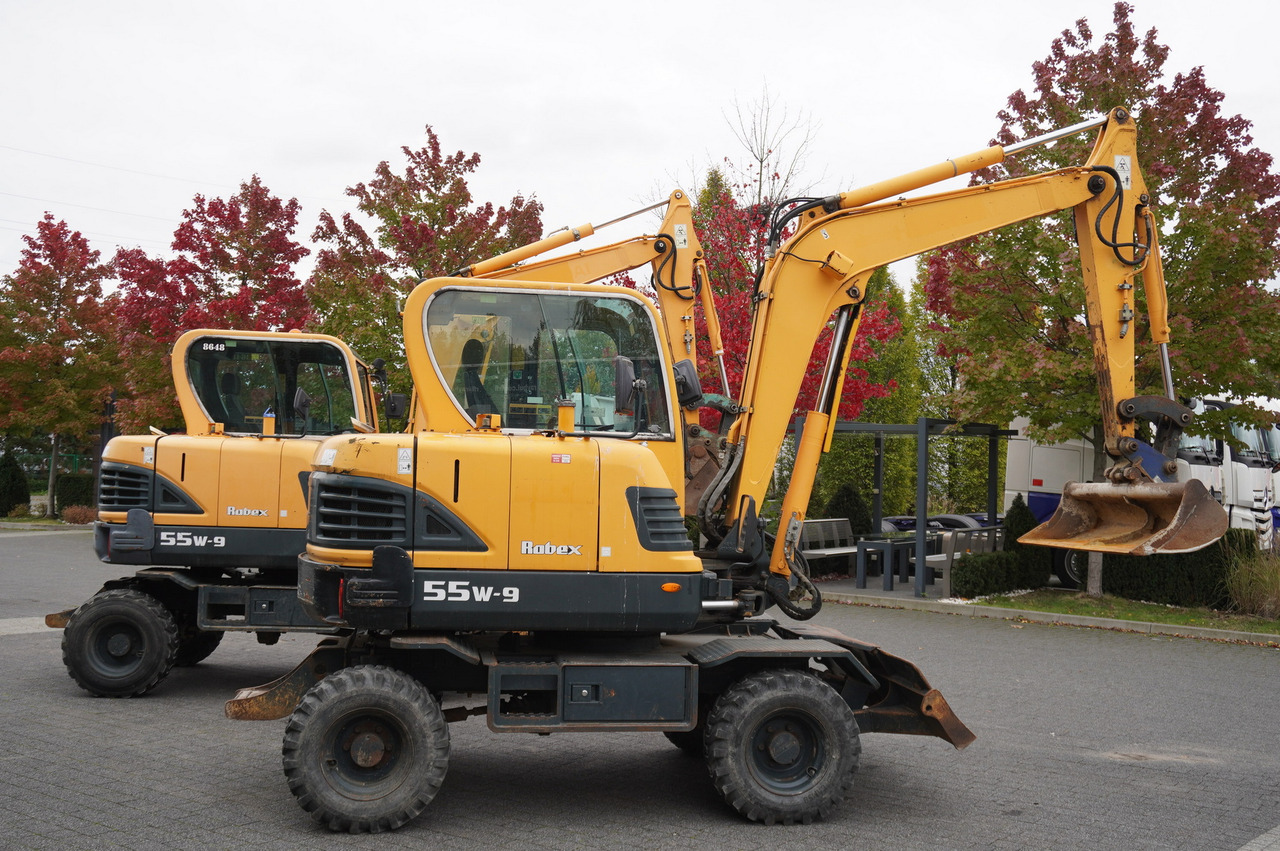 Hyundai Robex 55W-9 Wheeled Excavator 5.5t / 2pcs - Мини багер: слика 4 Hyundai Robex 55W-9 Wheeled Excavator 5.5t / 2pcs - Мини багер: слика 4