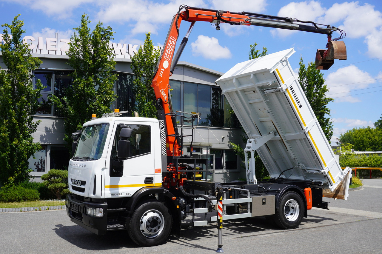 IVECO Eurocargo 160E22 EEV Dump truck / Bortmatic / Crane FASSI F95A.0.22 - Кипер, Камион со кран: слика 1 IVECO Eurocargo 160E22 EEV Dump truck / Bortmatic / Crane FASSI F95A.0.22 - Кипер, Камион со кран: слика 1