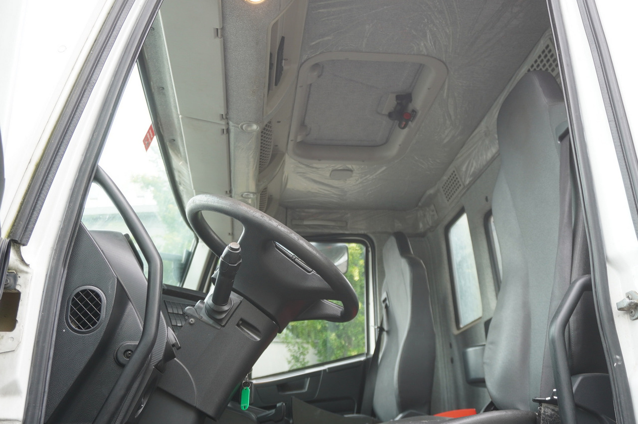 Камион со платформа, Камион со кран IVECO STRALIS 19.310 E6 / Flatbed 19 EPAL / FASSI F135 / 225 MTH! / 5.7  T: слика 19