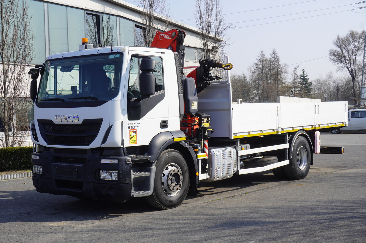 IVECO STRALIS 310 E6 / HDS FASSI 155 6.2 T / 250 thousand km - Камион со кран: слика 2 IVECO STRALIS 310 E6 / HDS FASSI 155 6.2 T / 250 thousand km - Камион со кран: слика 2