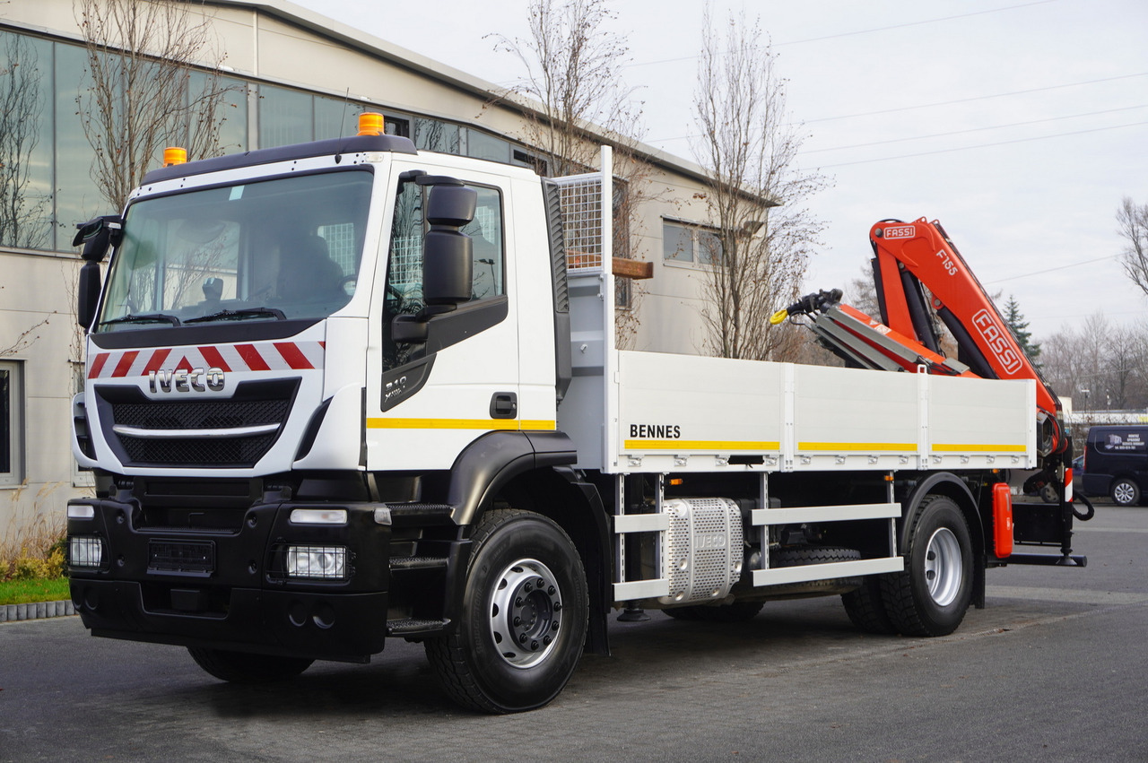 IVECO Stralis X-Way 310 4x2 E6 / Fassi F155 crane / 670 MTH / Remote control / Rotator / 130 tho. km - Камион со платформа, Камион со кран: слика 2 IVECO Stralis X-Way 310 4x2 E6 / Fassi F155 crane / 670 MTH / Remote control / Rotator / 130 tho. km - Камион со платформа, Камион со кран: слика 2