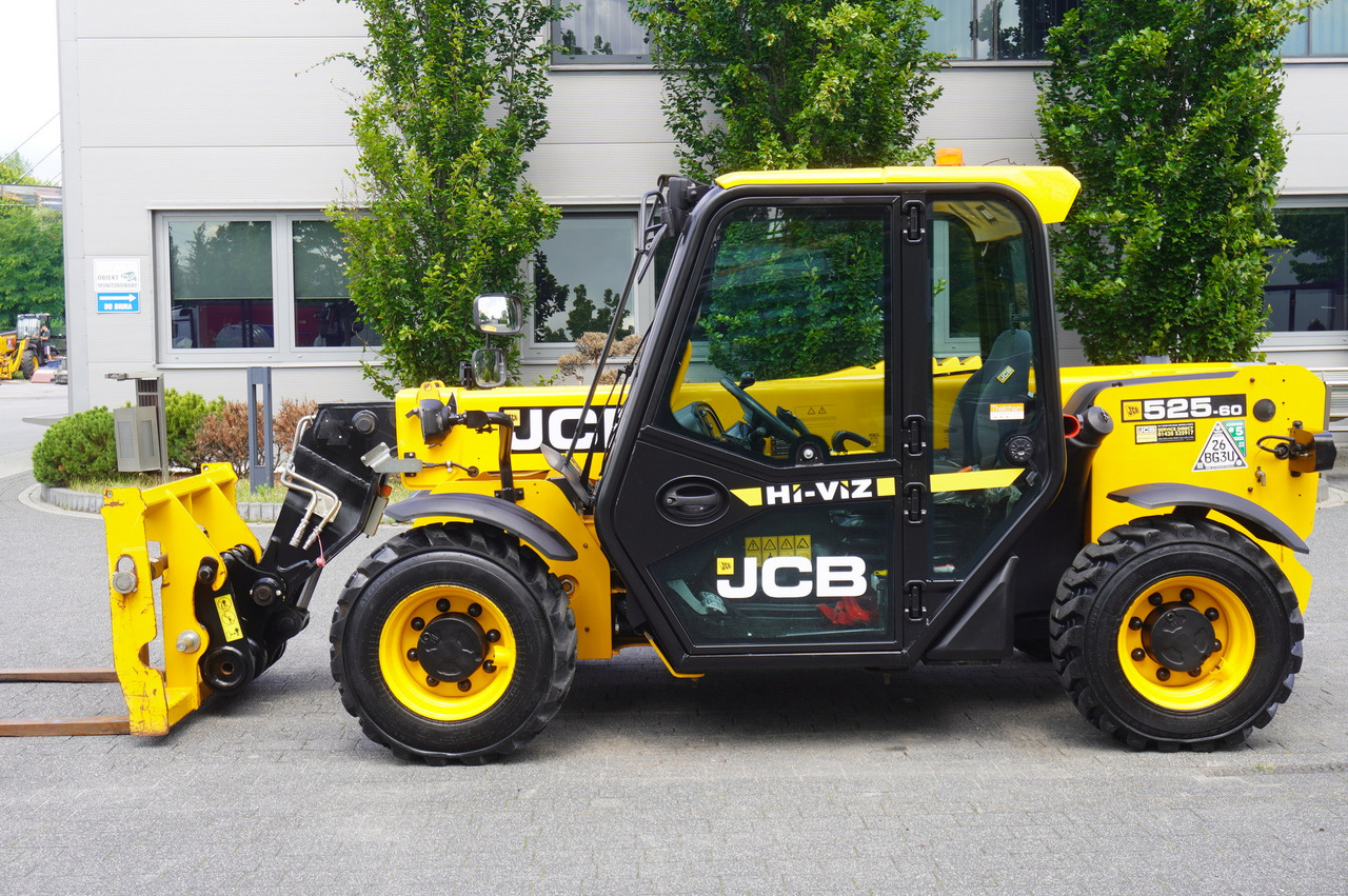 JCB 525-60T5 / 2022 / 860 MTH! / 2.5 T / Reach 6 m / joystick - Телескопски ракувач: слика 3 JCB 525-60T5 / 2022 / 860 MTH! / 2.5 T / Reach 6 m / joystick - Телескопски ракувач: слика 3