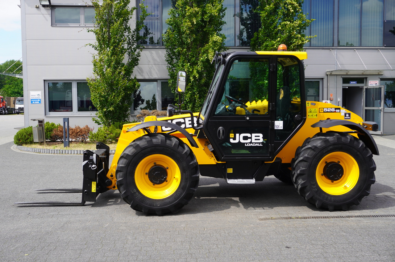 JCB 526-56 AGRI Plus / 5.6 m telescopic loader / joystick - Телескопски натоварувач на тркала: слика 2 JCB 526-56 AGRI Plus / 5.6 m telescopic loader / joystick - Телескопски натоварувач на тркала: слика 2
