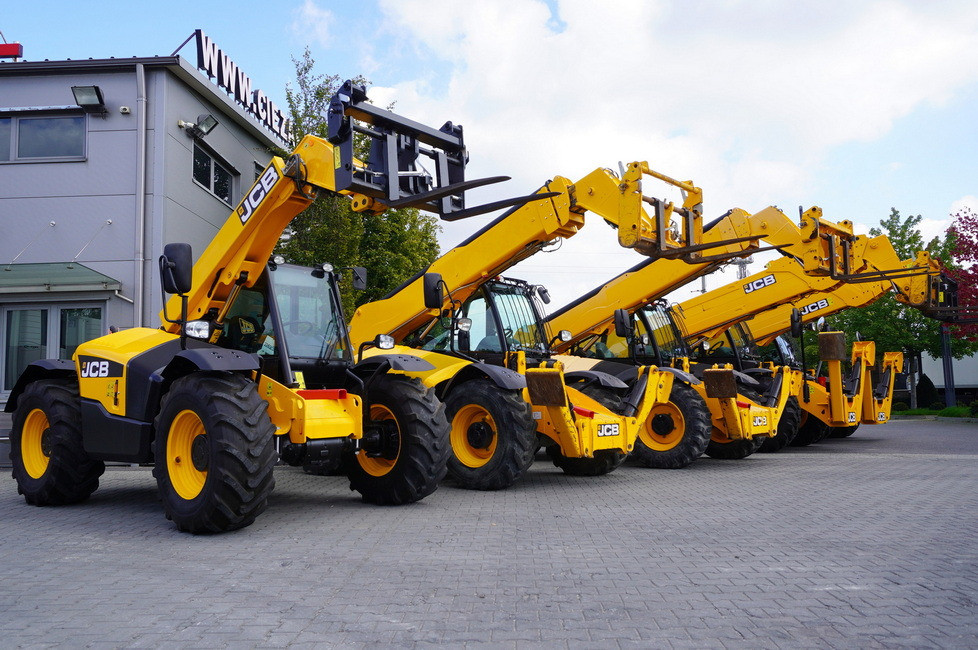 JCB 535-95 / 3.5 T / range 9.5 m / joystick - Телескопски натоварувач на тркала: слика 2 JCB 535-95 / 3.5 T / range 9.5 m / joystick - Телескопски натоварувач на тркала: слика 2