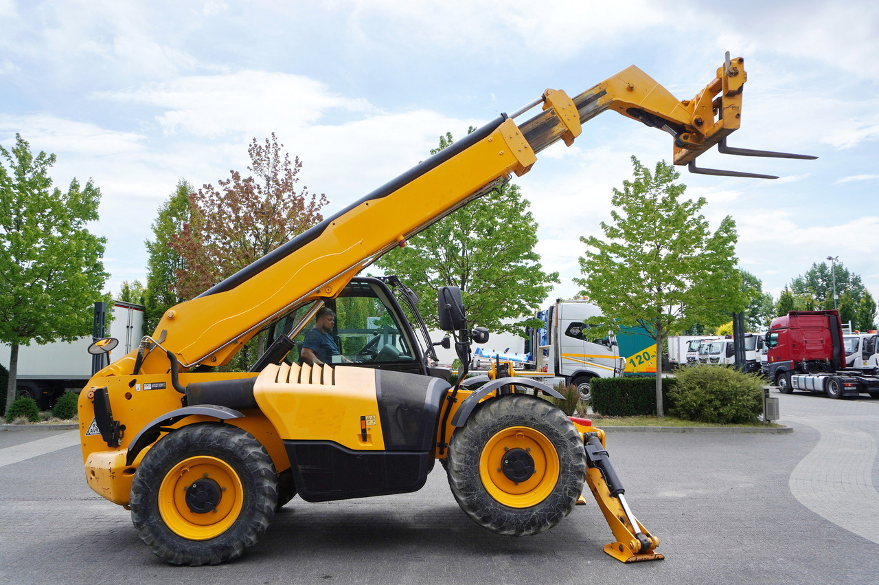 JCB 540-140 telescopic loader / 14 m range / 1800 MTH - Телескопски натоварувач на тркала: слика 5 JCB 540-140 telescopic loader / 14 m range / 1800 MTH - Телескопски натоварувач на тркала: слика 5