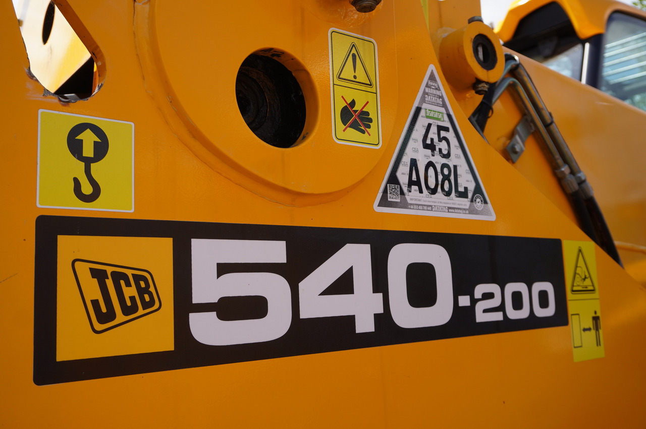 JCB 540-200 Telescopic Loader / 20 m reach / joystick / 2 units - Телескопски натоварувач на тркала: слика 5 JCB 540-200 Telescopic Loader / 20 m reach / joystick / 2 units - Телескопски натоварувач на тркала: слика 5
