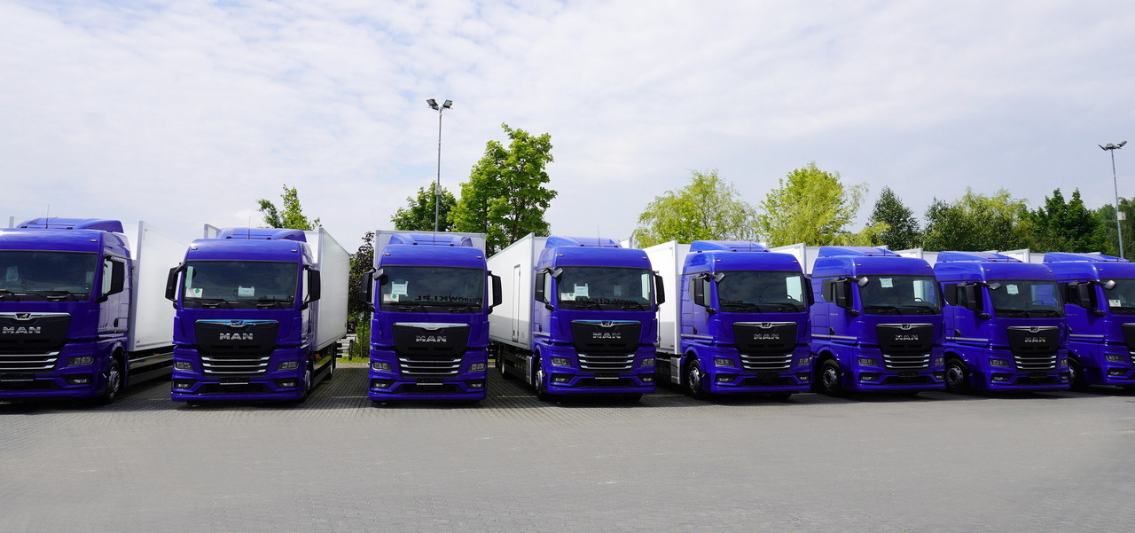 MAN New TGX 26.400 / NEW IGLOOCAR refrigerator 20 pallets / 6×2 / 2024 / 2 units - Изотермален камион: слика 3 MAN New TGX 26.400 / NEW IGLOOCAR refrigerator 20 pallets / 6×2 / 2024 / 2 units - Изотермален камион: слика 3