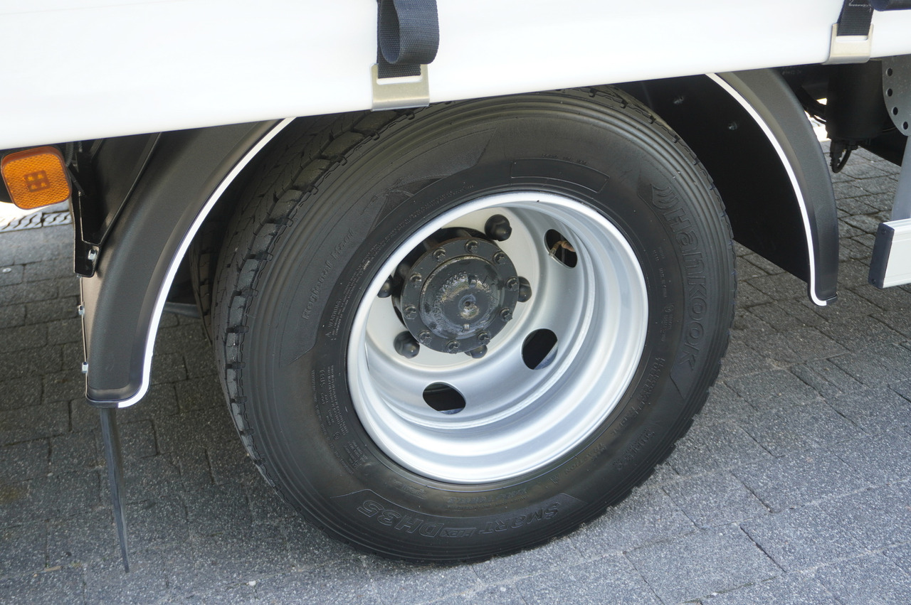 Камион со церада MAN TGL 12.190 / Curtainsider 19 EPAL / Sleeper cab: слика 15