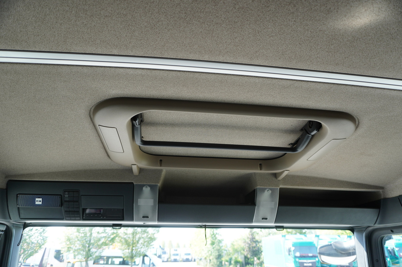 Камион со церада MAN TGL 12.190 / Curtainsider 19 EPAL / Sleeper cab: слика 28