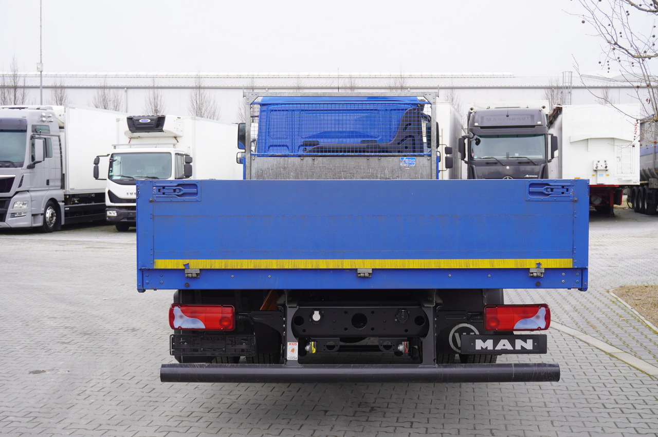 MAN TGM 15.250 / 160,000 km! / 2021 / Flatbed 18 EPAL / 8.8 t capacity - Камион со платформа: слика 4 MAN TGM 15.250 / 160,000 km! / 2021 / Flatbed 18 EPAL / 8.8 t capacity - Камион со платформа: слика 4