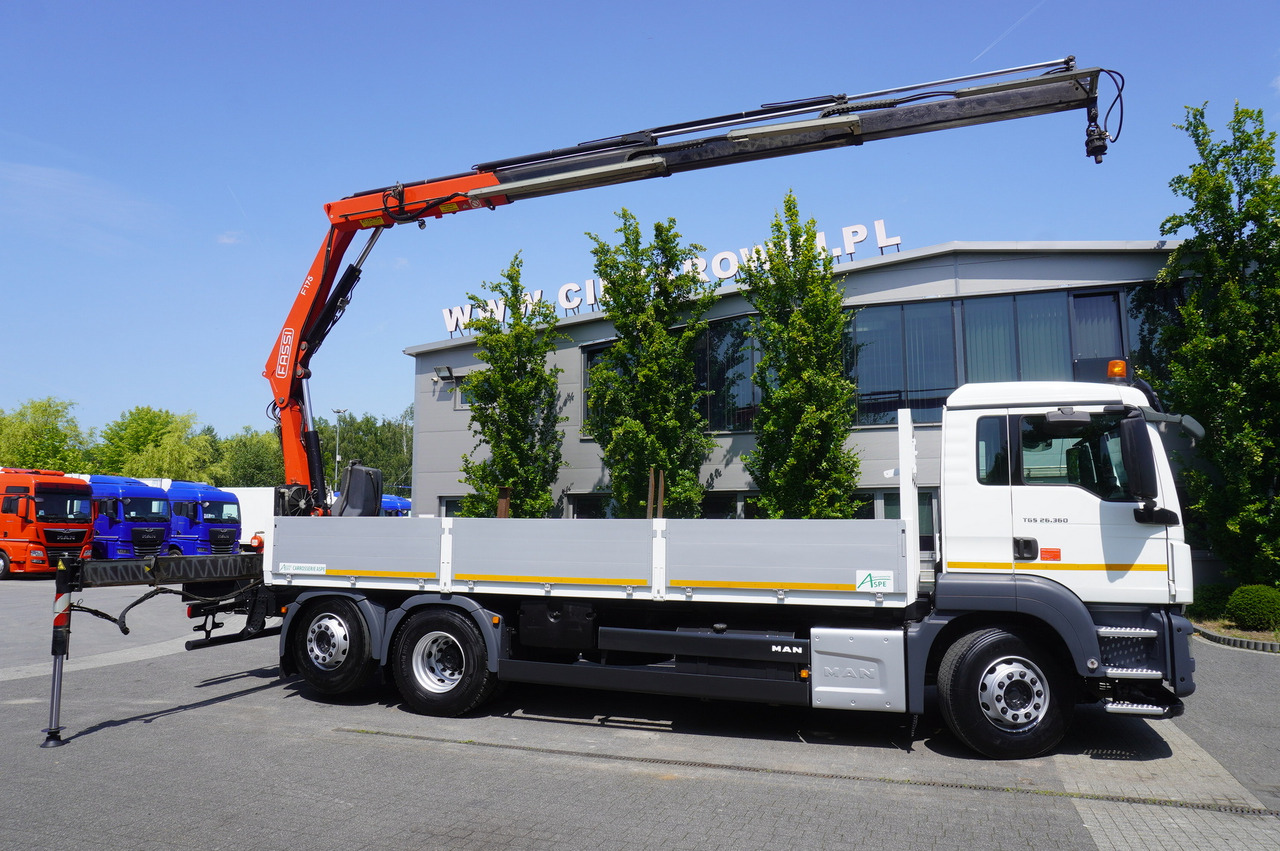 MAN TGS 26.360 Flatbed / Fassi F175 7.7 T / steered 3rd axle - Камион со кран: слика 4 MAN TGS 26.360 Flatbed / Fassi F175 7.7 T / steered 3rd axle - Камион со кран: слика 4
