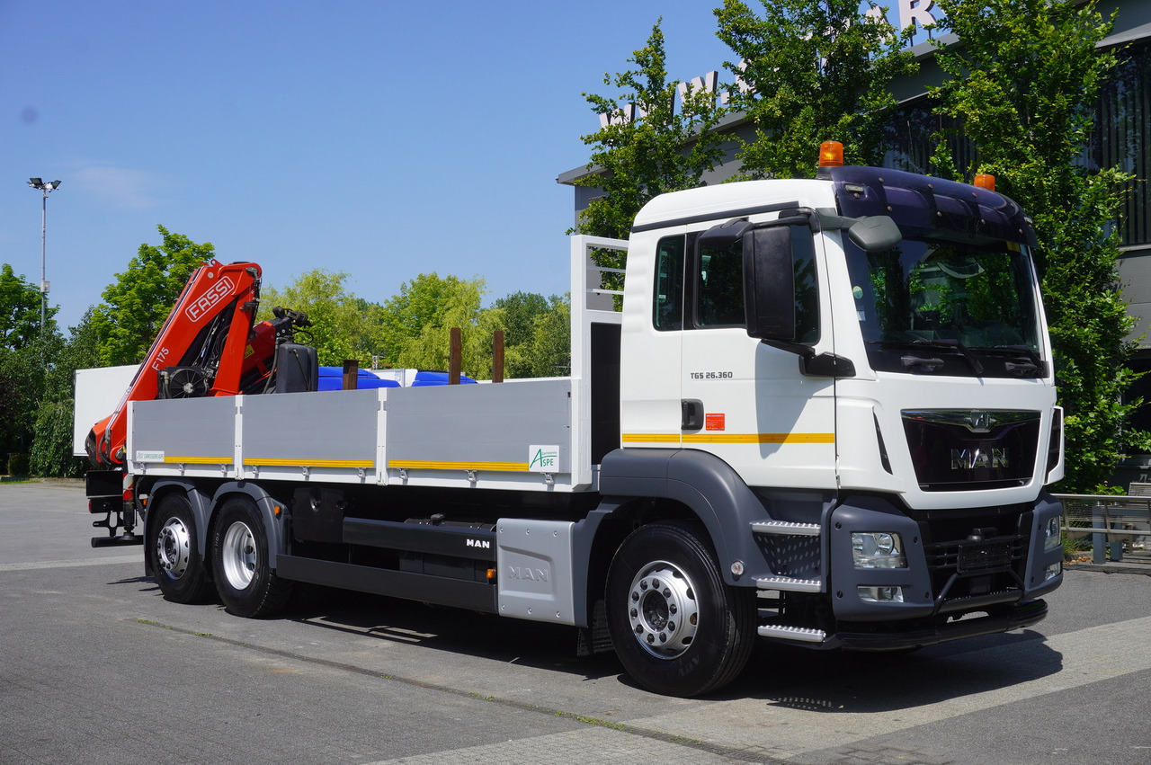 MAN TGS 26.360 Flatbed / Fassi F175 7.7 T / steered 3rd axle - Камион со кран: слика 2 MAN TGS 26.360 Flatbed / Fassi F175 7.7 T / steered 3rd axle - Камион со кран: слика 2