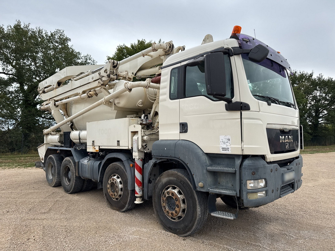 MAN TGS 32.400 8x4 Concrete Mixer Pump truck / 426 MTH !!! / 18 meters - Камион со бетонска пумпа: слика 4 MAN TGS 32.400 8x4 Concrete Mixer Pump truck / 426 MTH !!! / 18 meters - Камион со бетонска пумпа: слика 4