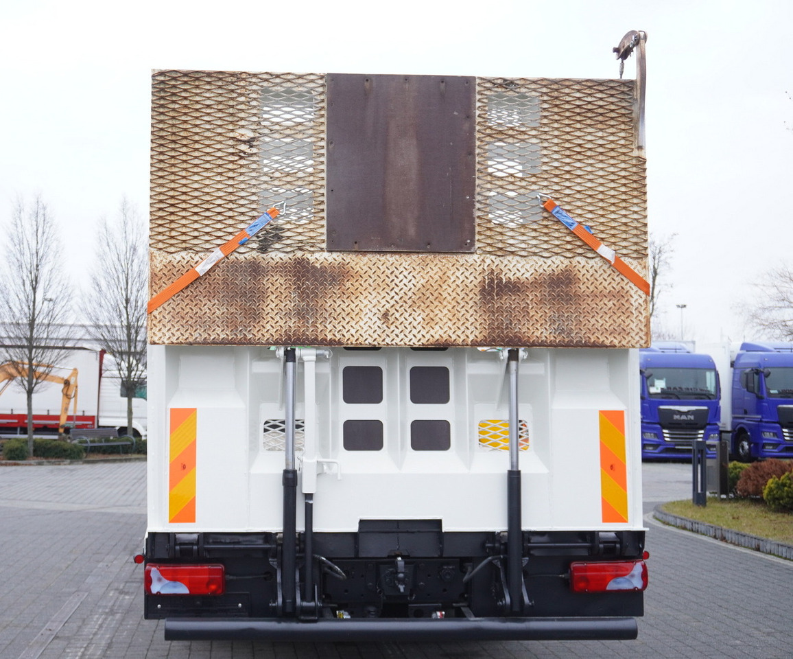 MAN TGS 35.360 E5 8x2 / HDS HIAB XS 166 HIDUO / 6.2 t lifting capacity / 12 m reach - Автотранспортен камион, Камион со кран: слика 3 MAN TGS 35.360 E5 8x2 / HDS HIAB XS 166 HIDUO / 6.2 t lifting capacity / 12 m reach - Автотранспортен камион, Камион со кран: слика 3