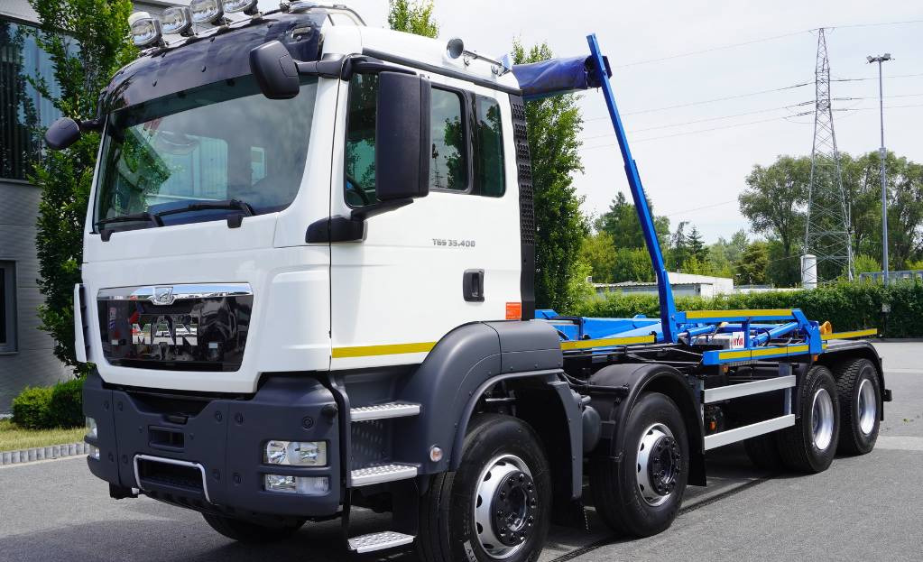 MAN TGS 35.400 8×4 HYVA LIFT 32.56 SE hooklift - Камион со кука за подигање: слика 4 MAN TGS 35.400 8×4 HYVA LIFT 32.56 SE hooklift - Камион со кука за подигање: слика 4