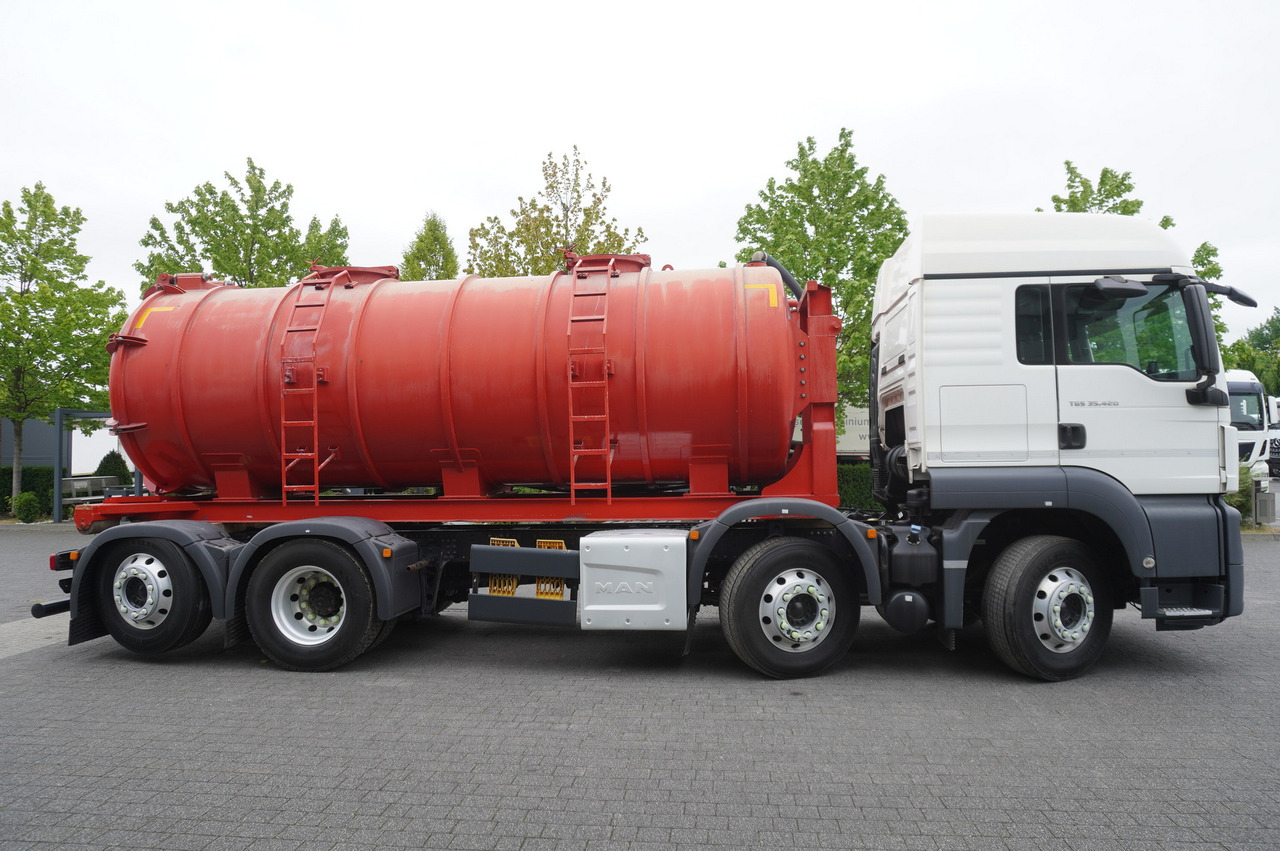 MAN TGS 35.420 8×2 / NEW septic barrel 13000 L / 3 steered axles - Цистерна за арско ѓубриво: слика 5 MAN TGS 35.420 8×2 / NEW septic barrel 13000 L / 3 steered axles - Цистерна за арско ѓубриво: слика 5