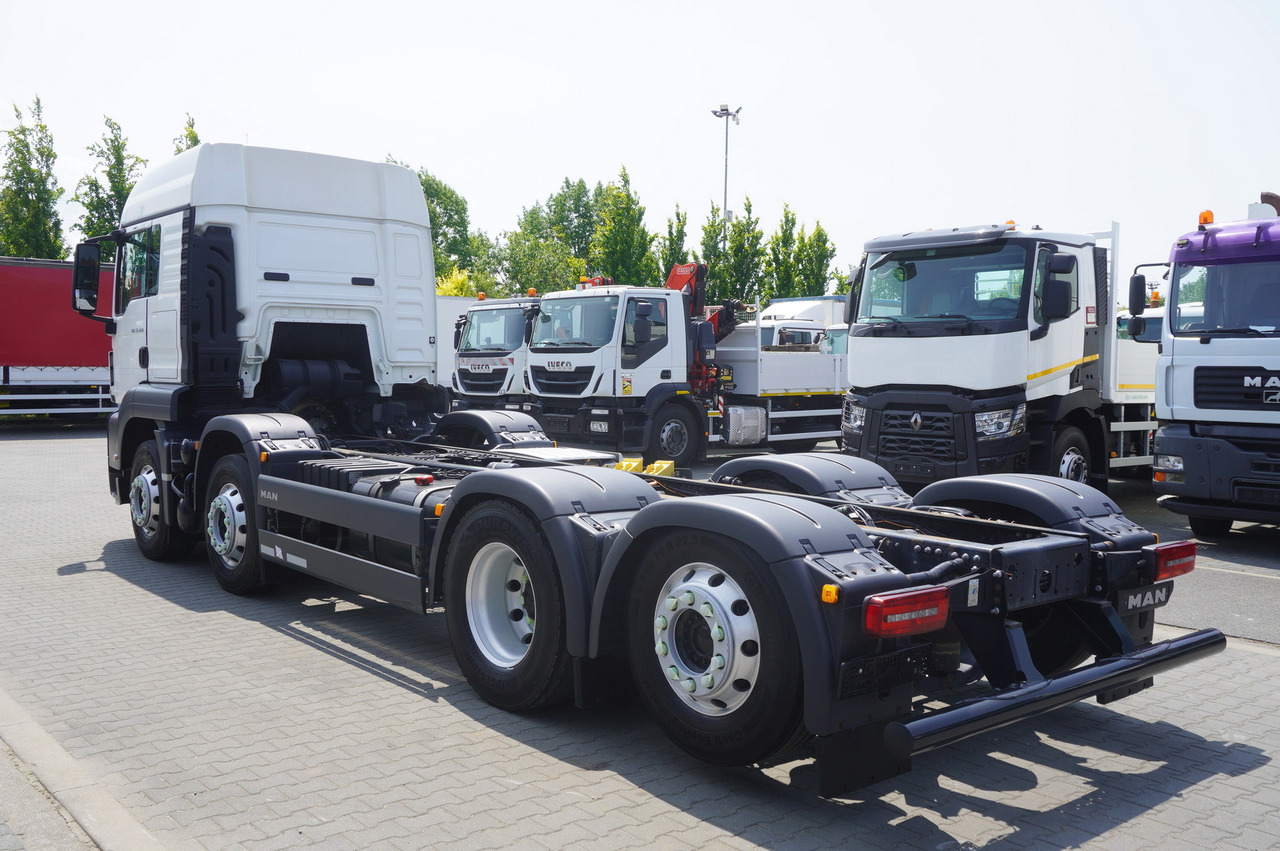 MAN TGS 35.420 8x2 / Chassis 6.4 m / 3 steered axles - Камион со кабинска шасија: слика 4 MAN TGS 35.420 8x2 / Chassis 6.4 m / 3 steered axles - Камион со кабинска шасија: слика 4