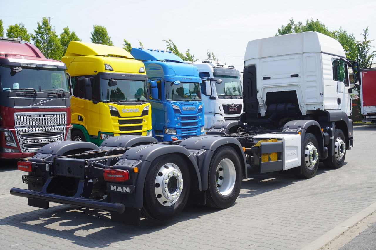 MAN TGS 35.420 8x2 / Chassis 6.4 m / 3 steered axles - Камион со кран: слика 5 MAN TGS 35.420 8x2 / Chassis 6.4 m / 3 steered axles - Камион со кран: слика 5