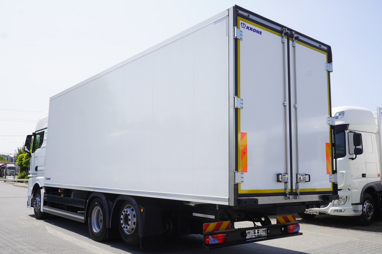 MAN TGX 26.470 / 2022 / Krone Refrigerator 40 EPAL Multitemp Dopplestock / Carrier Supra 950 MT - Камион ладилник: слика 4 MAN TGX 26.470 / 2022 / Krone Refrigerator 40 EPAL Multitemp Dopplestock / Carrier Supra 950 MT - Камион ладилник: слика 4