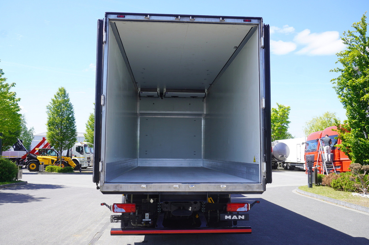 MAN TGX 26.510 / 2022 / NEW Krone bitemperature refrigerated truck / Carrier Supra 850 MT / 4 units - Камион ладилник: слика 4 MAN TGX 26.510 / 2022 / NEW Krone bitemperature refrigerated truck / Carrier Supra 850 MT / 4 units - Камион ладилник: слика 4