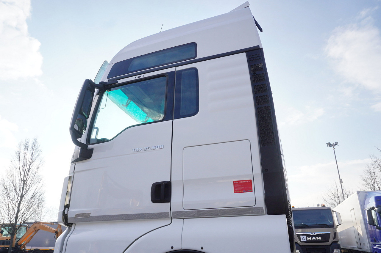 Камион со кран MAN TGX 35.580 E6 8x4/4 - 8.8m chassis frame: слика 8 Камион со кран MAN TGX 35.580 E6 8x4/4 - 8.8m chassis frame: слика 8