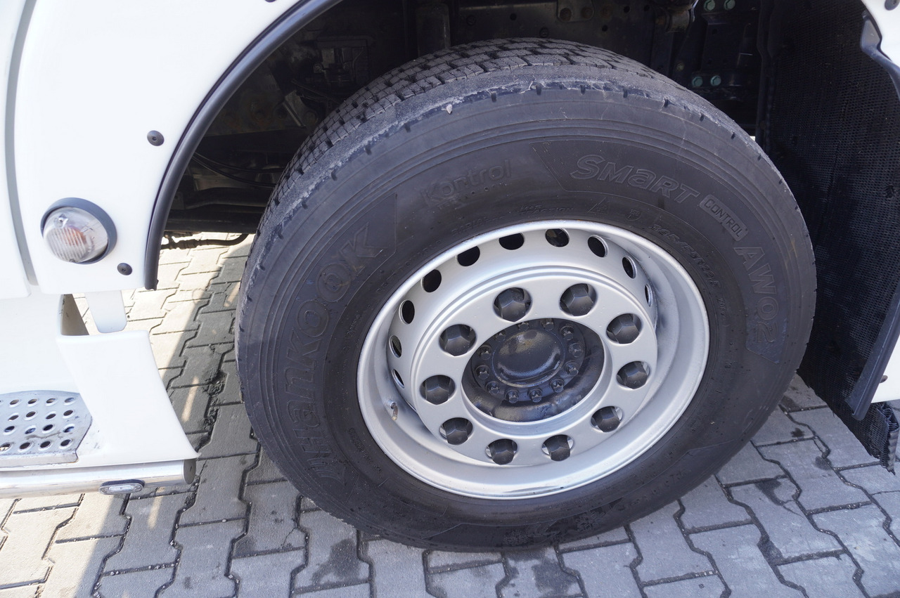 Камион со кран MAN TGX 35.580 E6 8x4/4 - 8.8m chassis frame: слика 19 Камион со кран MAN TGX 35.580 E6 8x4/4 - 8.8m chassis frame: слика 19