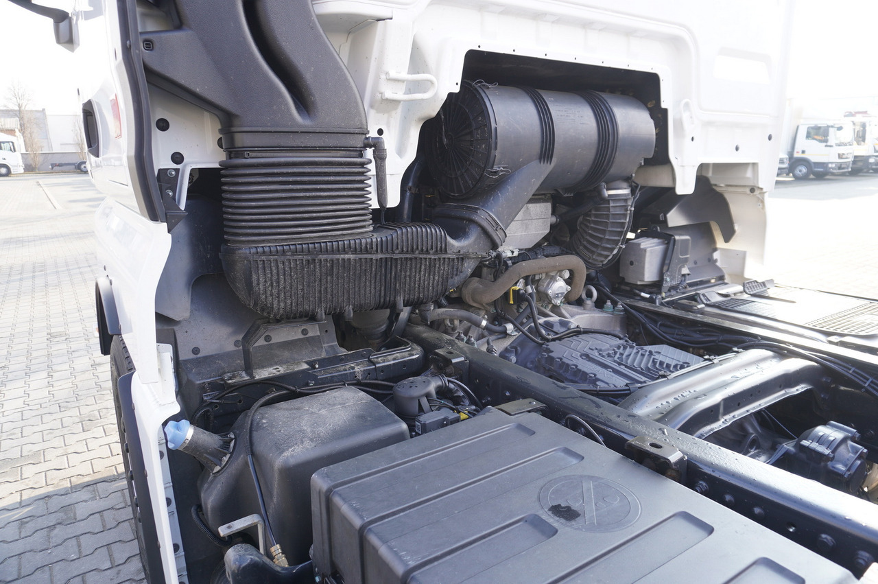 Камион со кран MAN TGX 35.580 E6 8x4/4 - 8.8m chassis frame: слика 9 Камион со кран MAN TGX 35.580 E6 8x4/4 - 8.8m chassis frame: слика 9