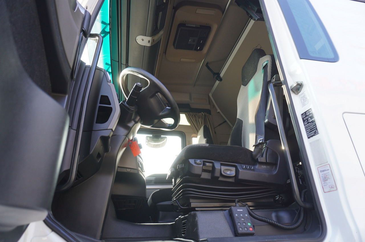 Камион со кран MAN TGX 35.580 E6 8x4/4 - 8.8m chassis frame: слика 21 Камион со кран MAN TGX 35.580 E6 8x4/4 - 8.8m chassis frame: слика 21