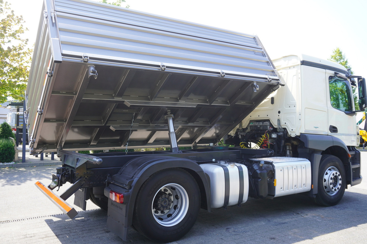 Лизинг на MERCEDES-BENZ Actros 1840 / New 3-side tipper 10 EPAL / Diff. lock / Load cap 10 t MERCEDES-BENZ Actros 1840 / New 3-side tipper 10 EPAL / Diff. lock / Load cap 10 t: слика 11 Лизинг на MERCEDES-BENZ Actros 1840 / New 3-side tipper 10 EPAL / Diff. lock / Load cap 10 t MERCEDES-BENZ Actros 1840 / New 3-side tipper 10 EPAL / Diff. lock / Load cap 10 t: слика 11