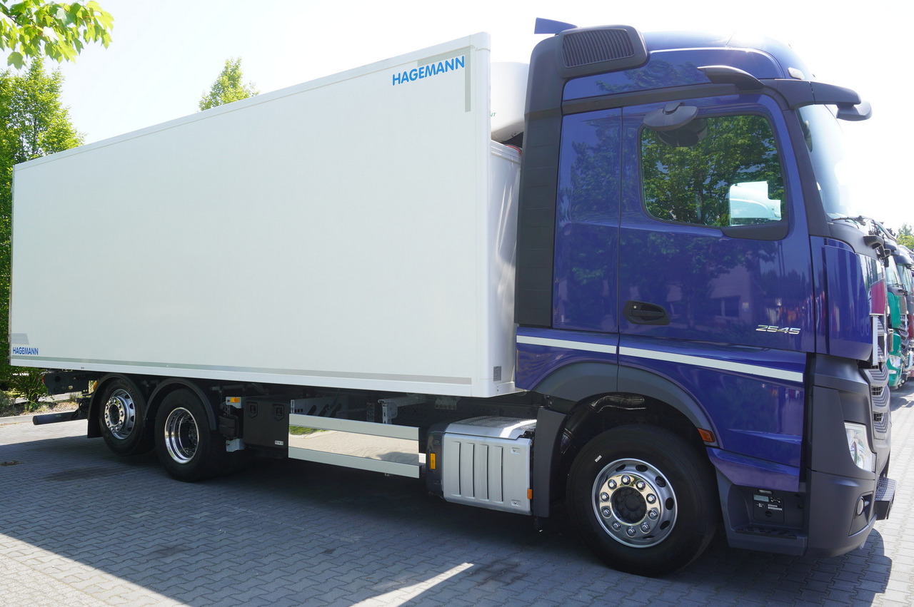 MERCEDES-BENZ Actros 2545 / 2021 / Hagemann refrigerator Multitemperature - Камион ладилник: слика 4 MERCEDES-BENZ Actros 2545 / 2021 / Hagemann refrigerator Multitemperature - Камион ладилник: слика 4