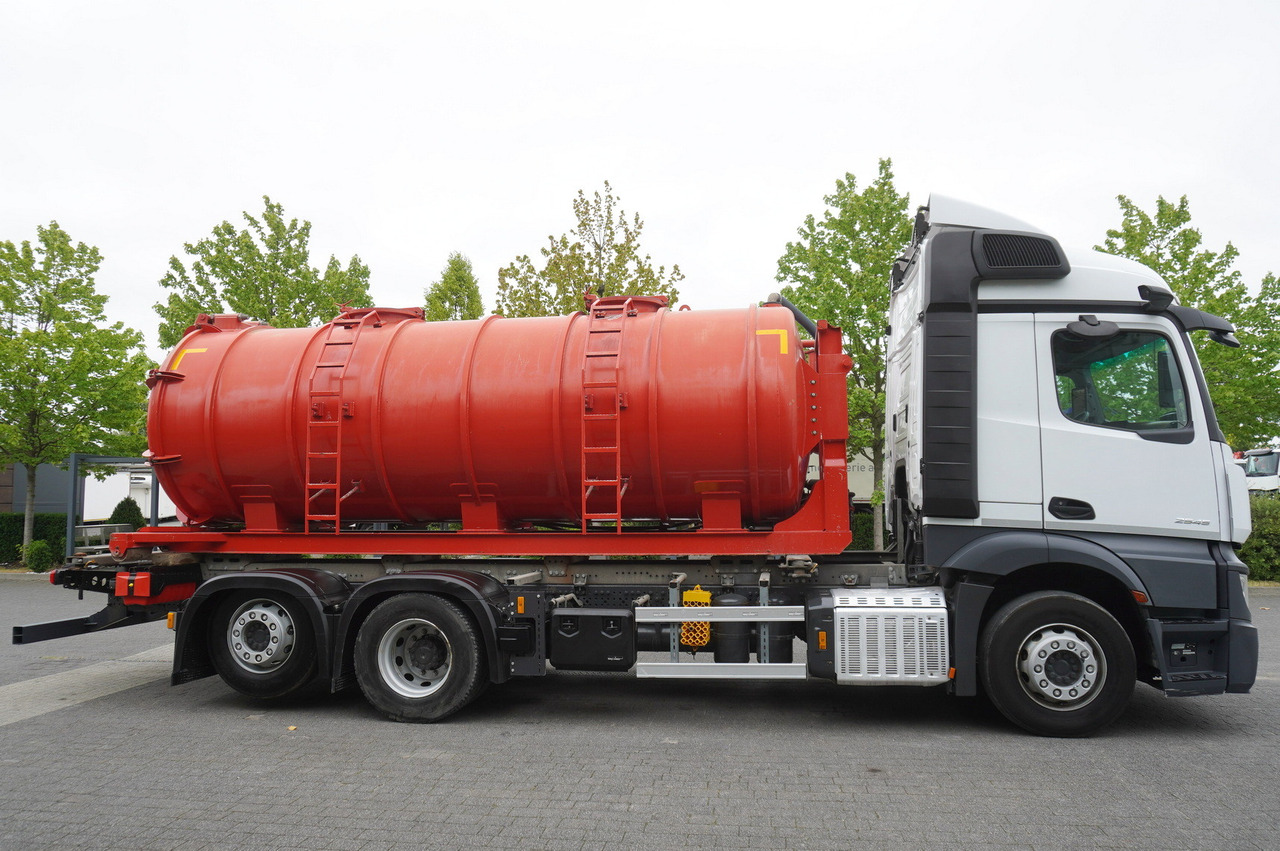 MERCEDES-BENZ Actros 2545 6 × 2 MP5 / NEW septic barrel 13000 L - Цистерна за арско ѓубриво: слика 5 MERCEDES-BENZ Actros 2545 6 × 2 MP5 / NEW septic barrel 13000 L - Цистерна за арско ѓубриво: слика 5