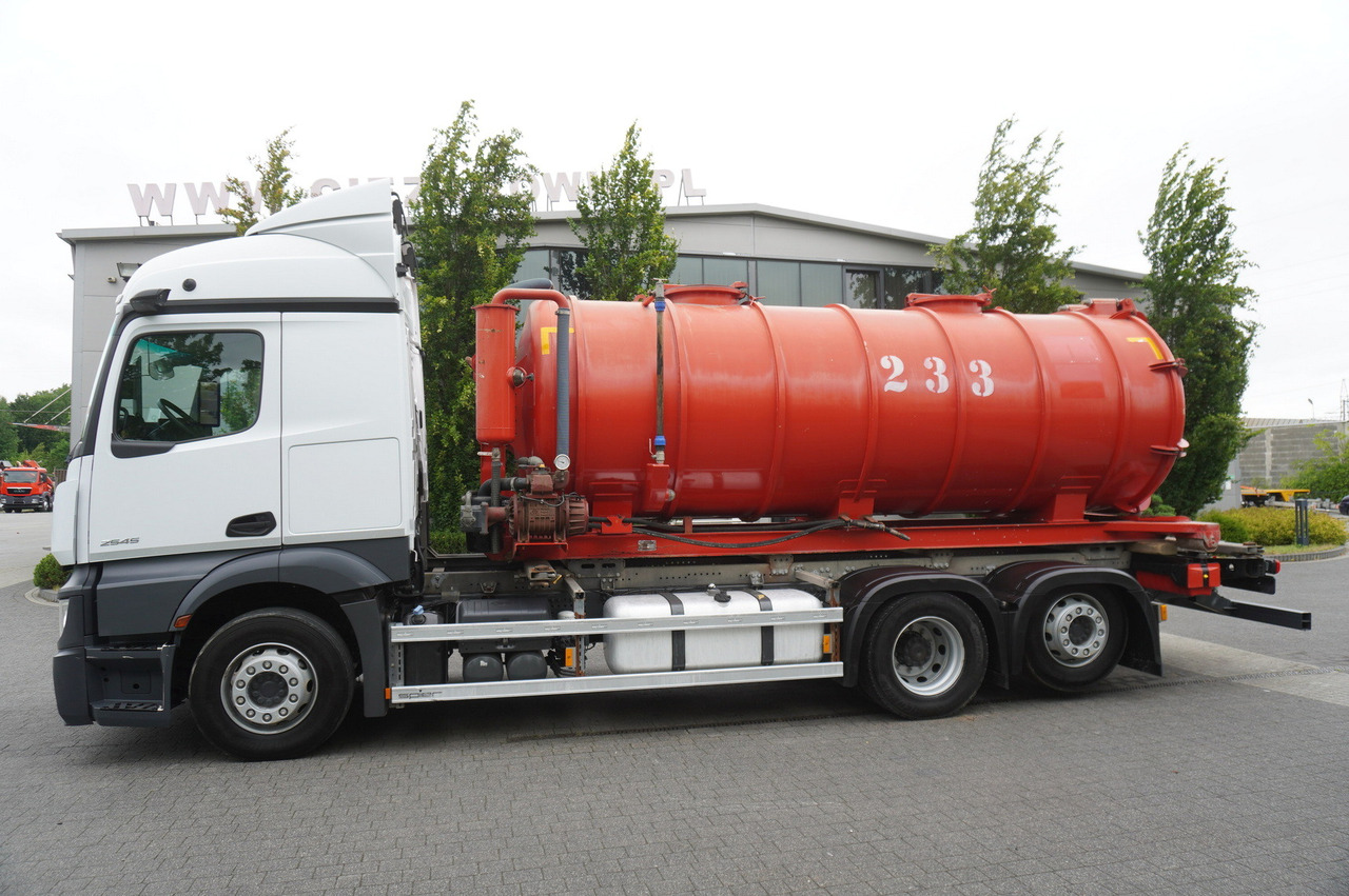 MERCEDES-BENZ Actros 2545 6 × 2 MP5 / NEW septic barrel 13000 L - Камион цистерна: слика 2 MERCEDES-BENZ Actros 2545 6 × 2 MP5 / NEW septic barrel 13000 L - Камион цистерна: слика 2