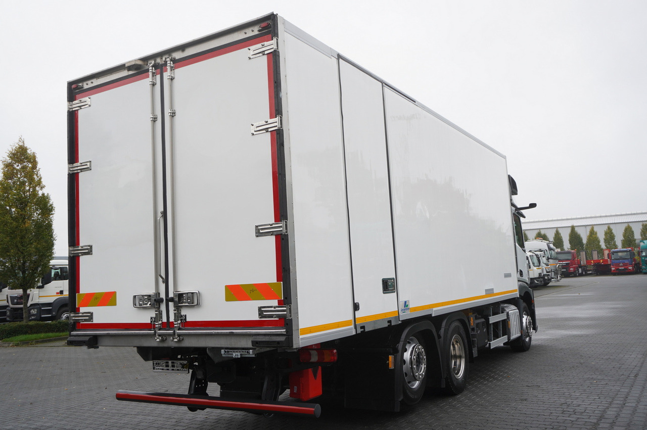 MERCEDES-BENZ Actros 2545 MP5 / Lecapitaine 18 EPAL refrigerator / Bitemperature / Carrier Supra 850 MT / ADR AT - Камион ладилник: слика 5 MERCEDES-BENZ Actros 2545 MP5 / Lecapitaine 18 EPAL refrigerator / Bitemperature / Carrier Supra 850 MT / ADR AT - Камион ладилник: слика 5