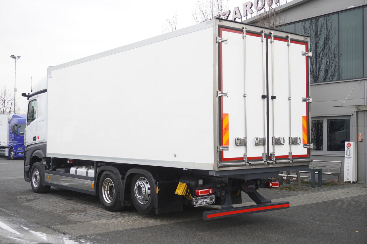 MERCEDES-BENZ Actros 2545 / Zaibas meat hook refrigerator 18 EPAL / 2022 - Камион ладилник: слика 2 MERCEDES-BENZ Actros 2545 / Zaibas meat hook refrigerator 18 EPAL / 2022 - Камион ладилник: слика 2