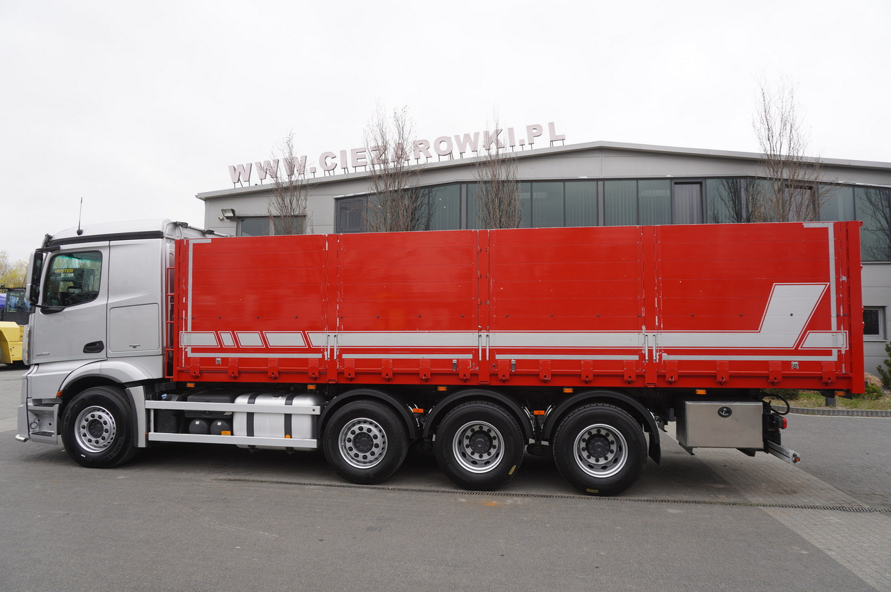 MERCEDES-BENZ Actros 3563 8x4 / Tipper for grain 20 t load capacity - Камион со платформа: слика 3 MERCEDES-BENZ Actros 3563 8x4 / Tipper for grain 20 t load capacity - Камион со платформа: слика 3