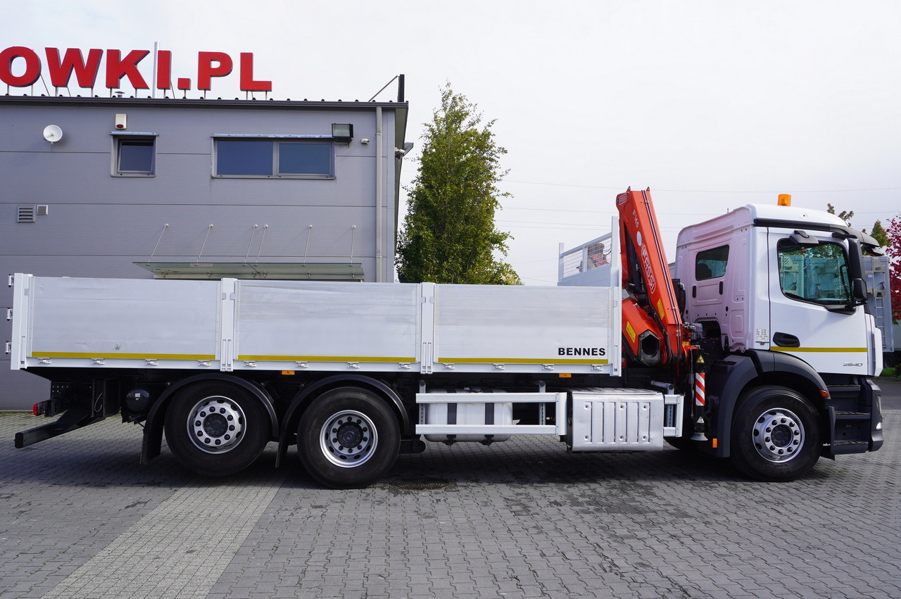 MERCEDES-BENZ Antos 2540 / Flatbed 15 EPAL / Fassi F165 / 6.1 t / 8 m reach / remote control / rotator / 1600 MTH / steered axle - Камион со платформа, Камион со кран: слика 3 MERCEDES-BENZ Antos 2540 / Flatbed 15 EPAL / Fassi F165 / 6.1 t / 8 m reach / remote control / rotator / 1600 MTH / steered axle - Камион со платформа, Камион со кран: слика 3