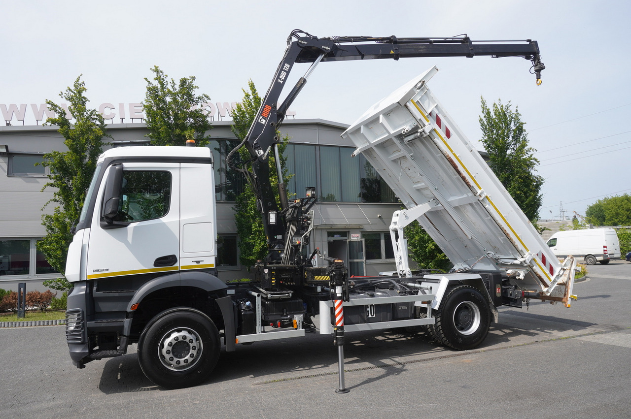 MERCEDES-BENZ Arocs 1833 / 87,000 km!!! / Hds HIAB X-DUO 128 B-2 / three-sided tipper - Камион со кран, Камион со кран: слика 4 MERCEDES-BENZ Arocs 1833 / 87,000 km!!! / Hds HIAB X-DUO 128 B-2 / three-sided tipper - Камион со кран, Камион со кран: слика 4