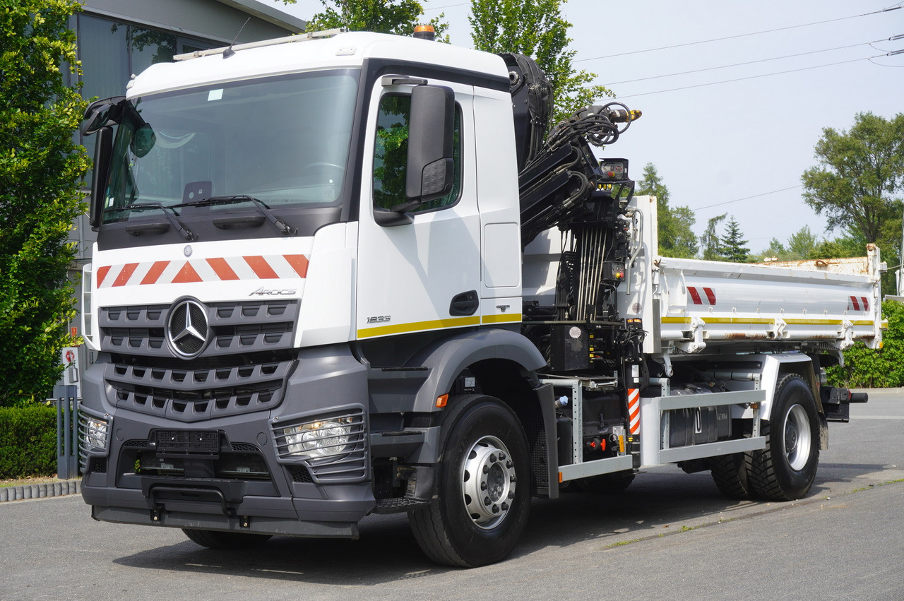 MERCEDES-BENZ Arocs 1833 / 87,000 km!!! / Hds HIAB X-DUO 128 B-2 / three-sided tipper - Камион со кран, Камион со кран: слика 3 MERCEDES-BENZ Arocs 1833 / 87,000 km!!! / Hds HIAB X-DUO 128 B-2 / three-sided tipper - Камион со кран, Камион со кран: слика 3