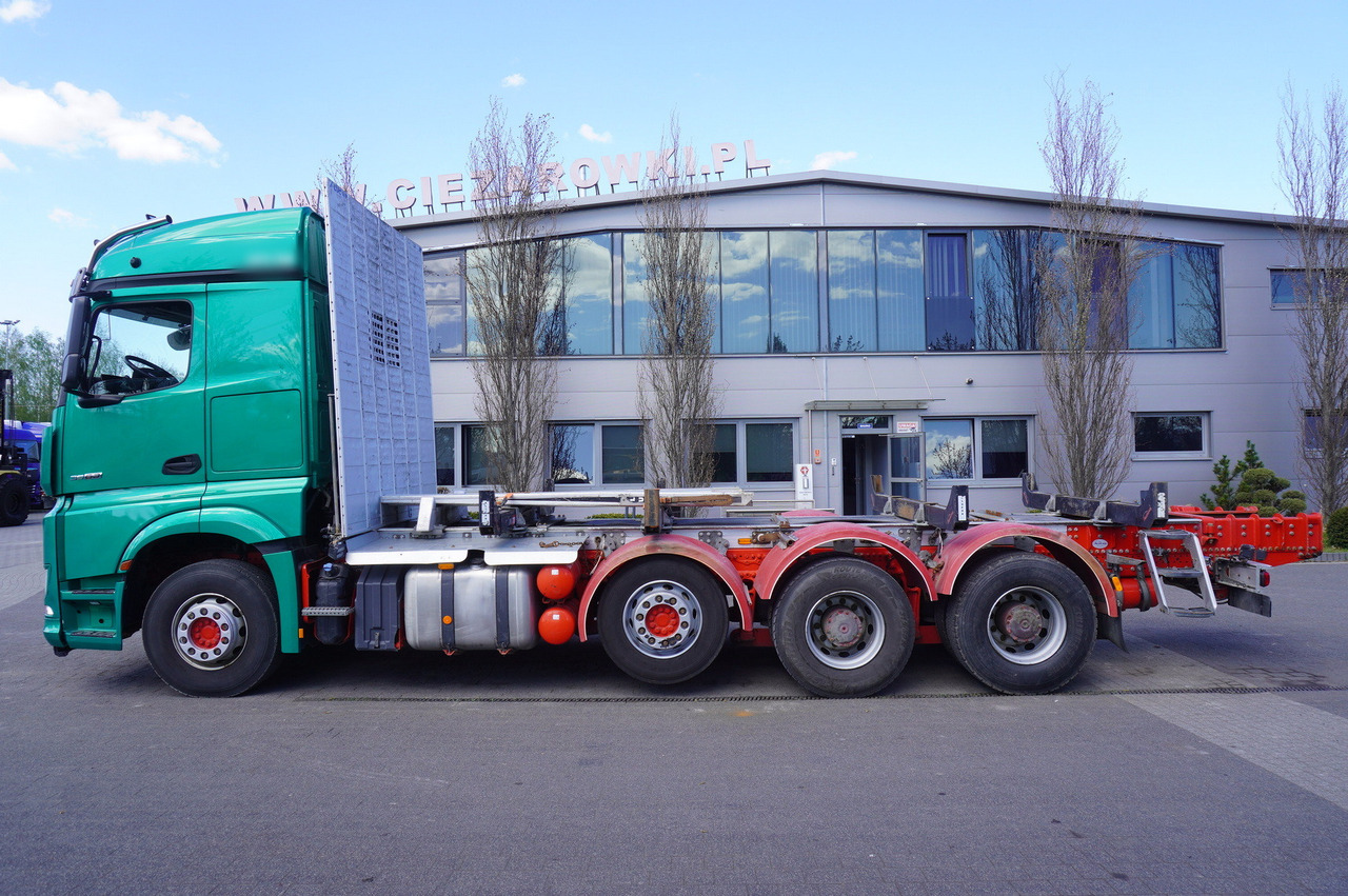 Mercedes-Benz Arocs 3563 8 × 4 / 630 HP / steered axle / Logging superstructure - Камион со кран: слика 4 Mercedes-Benz Arocs 3563 8 × 4 / 630 HP / steered axle / Logging superstructure - Камион со кран: слика 4