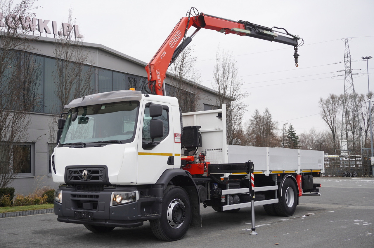 RENAULT C280 DTI 8 / FASSI crane 5.6 T / 560 MTH / Remote control / Rotator / Flatbed 15 EPAL - Камион со кран: слика 2 RENAULT C280 DTI 8 / FASSI crane 5.6 T / 560 MTH / Remote control / Rotator / Flatbed 15 EPAL - Камион со кран: слика 2