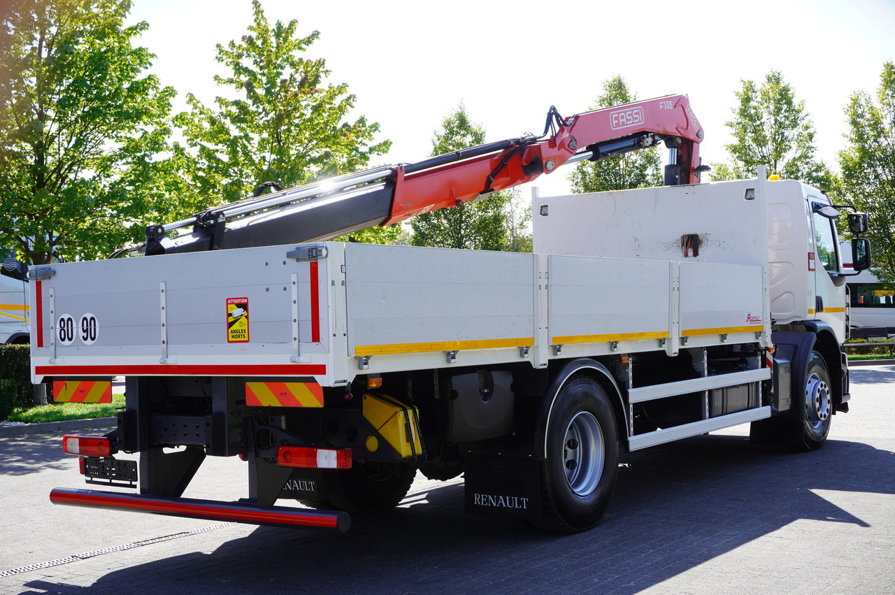 RENAULT C280 DTI 8 / FASSI crane 5.6 T / range 8 m / Flatbed 15 EPAL - Камион со платформа, Камион со кран: слика 5 RENAULT C280 DTI 8 / FASSI crane 5.6 T / range 8 m / Flatbed 15 EPAL - Камион со платформа, Камион со кран: слика 5