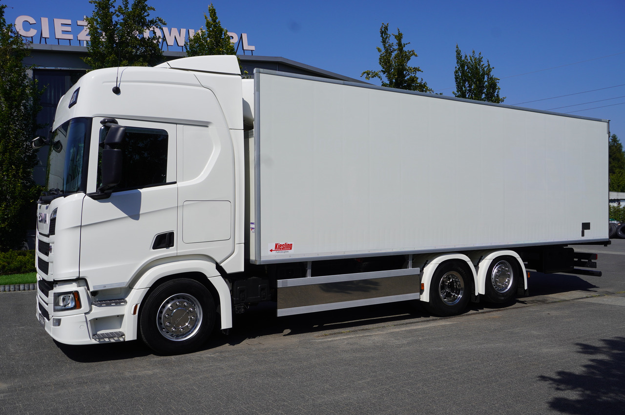 SCANIA R500 Hook-Up Refrigerated Truck KIESLING 20 EPAL / Carrier Supra 1250 Silent - Камион ладилник: слика 2 SCANIA R500 Hook-Up Refrigerated Truck KIESLING 20 EPAL / Carrier Supra 1250 Silent - Камион ладилник: слика 2