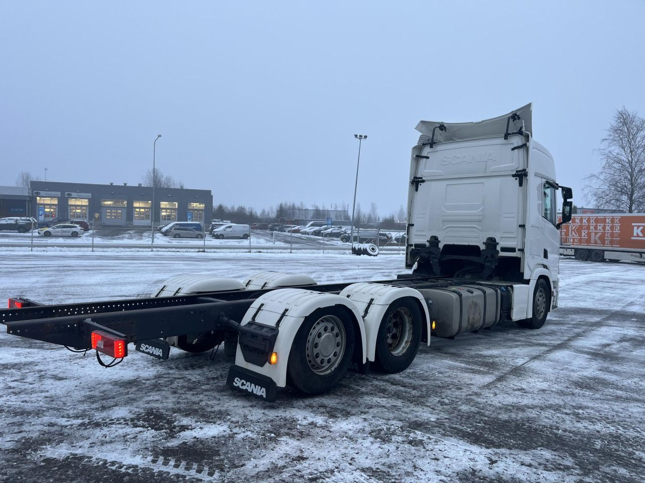 SCANIA R500 / Truck chassis / Retarder / Sleeper cab - Камион со кабинска шасија: слика 3 SCANIA R500 / Truck chassis / Retarder / Sleeper cab - Камион со кабинска шасија: слика 3