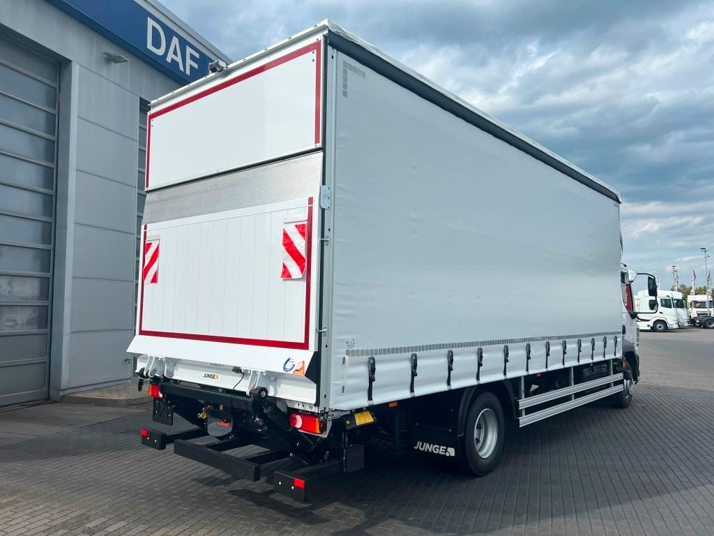 DAF XB 290 FA 16t Junge Curtainsider LBW 1.5 to. AHK - Камион со церада: слика 4 DAF XB 290 FA 16t Junge Curtainsider LBW 1.5 to. AHK - Камион со церада: слика 4