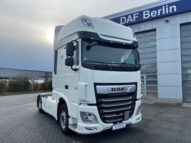 DAF XF 480 FT SSC Retarder Standklima 2-K Hydraulik - Камион влекач: слика 1 DAF XF 480 FT SSC Retarder Standklima 2-K Hydraulik - Камион влекач: слика 1