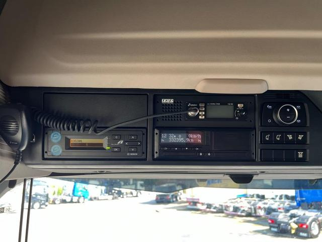 DAF XG 480 FT Low Deck Retarder Standklima 2xTank - Камион влекач: слика 3 DAF XG 480 FT Low Deck Retarder Standklima 2xTank - Камион влекач: слика 3